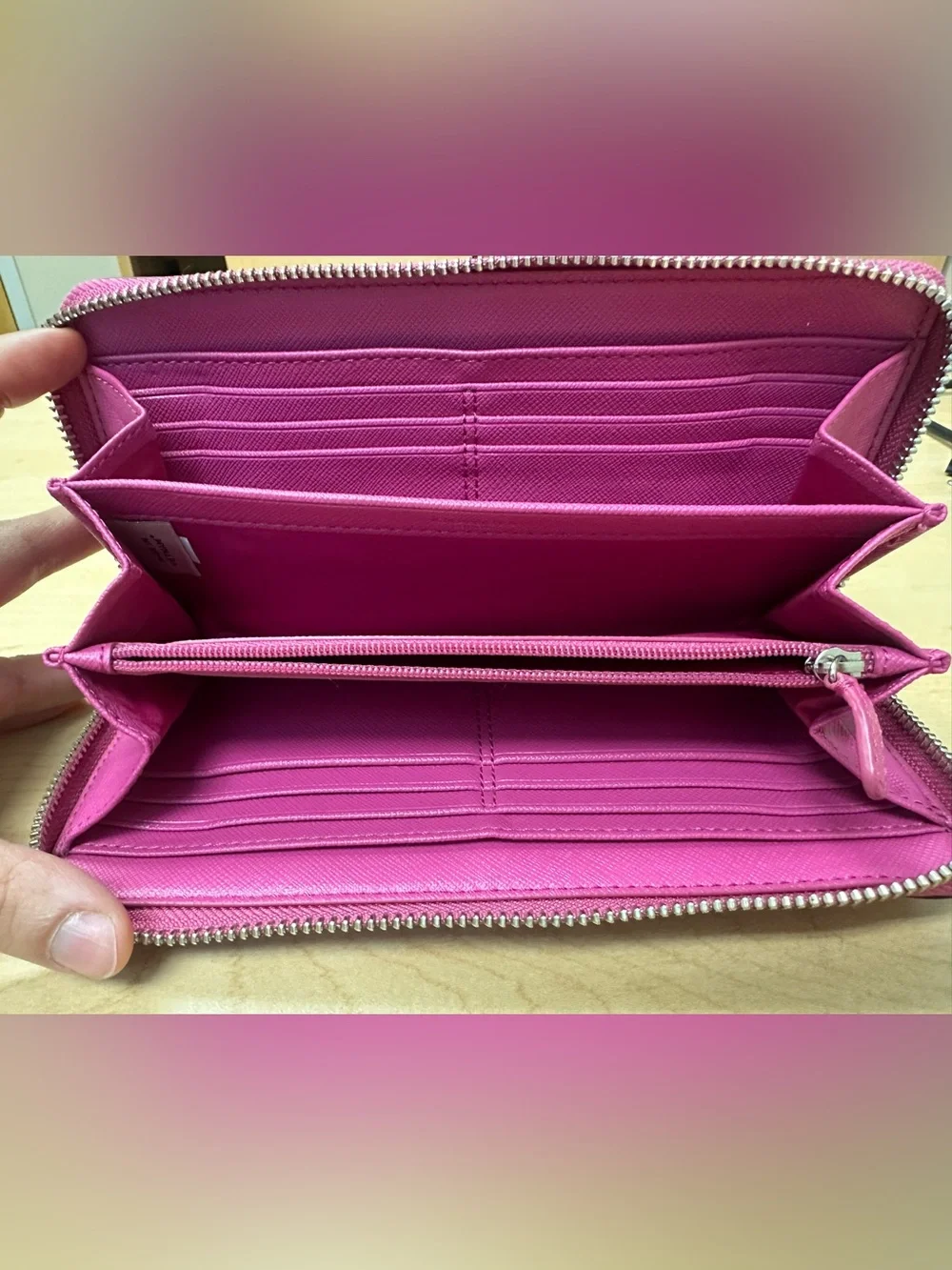 Coach Magenta Crossgrain Leather Zip Around Wallet 🩷 - Picture 4 of 6